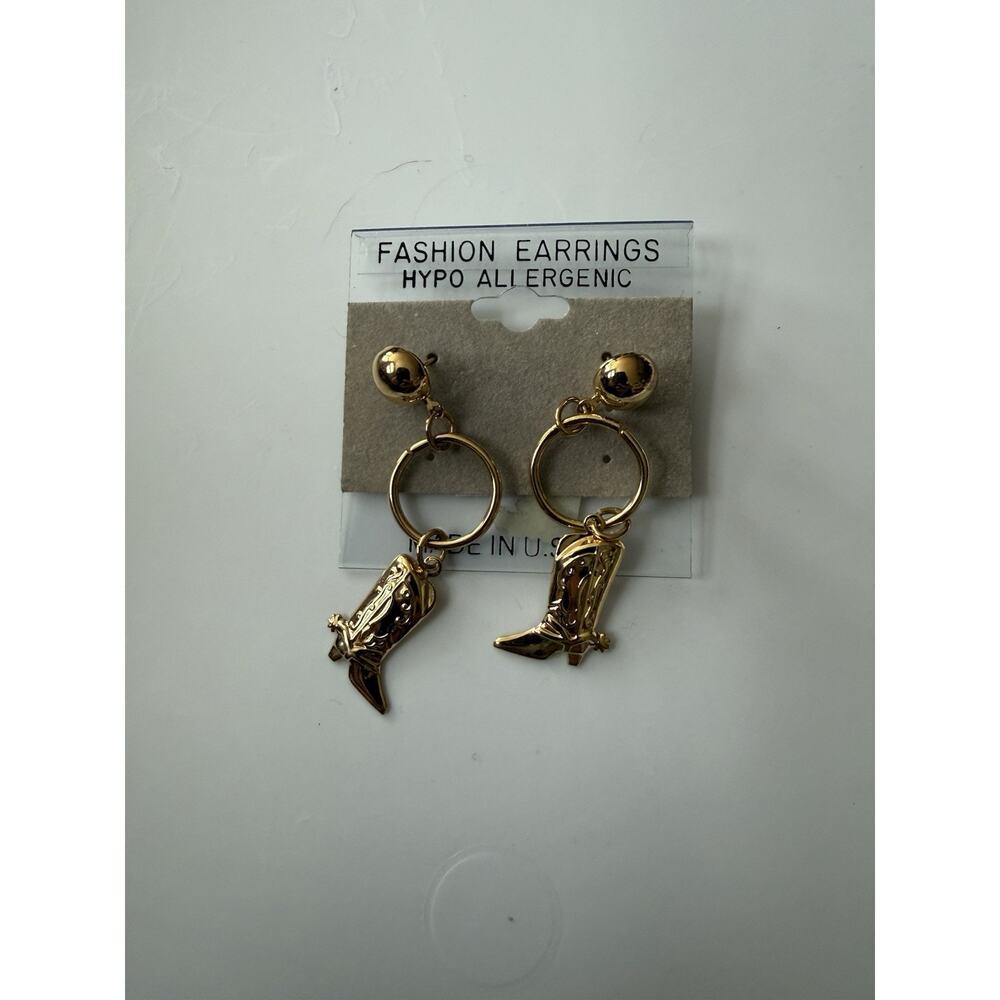 VTG Gold Lightweight Cowboy Boot Dangle Earrings Stud